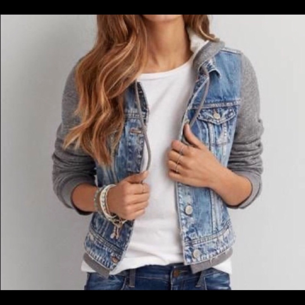 American Eagles Outfitters Jean Jacket